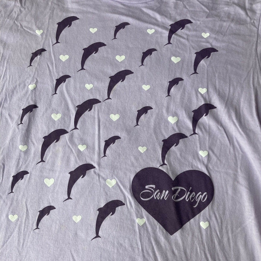 Quail Hollow T Shirt Sz L Purple Hearts Dolphins San Diego Travel Summer Womens - Picture 2 of 7